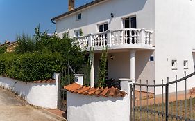 Apartments Oliva